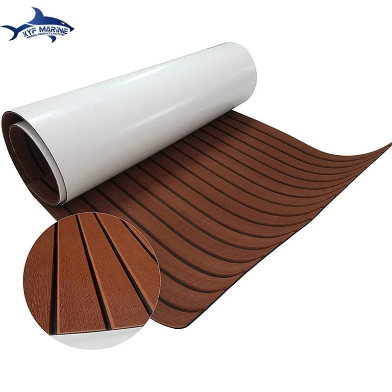 Tấm ván gỗ Teak trên thuyền