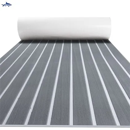 Thảm lên thuyền